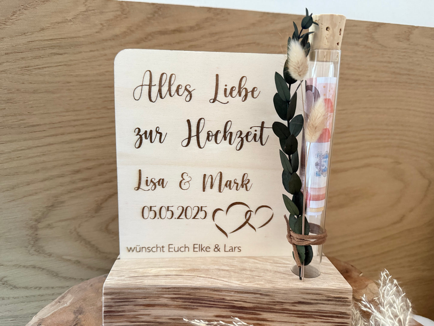 Geldgeschenk zur Hochzeit im Reagenzglas