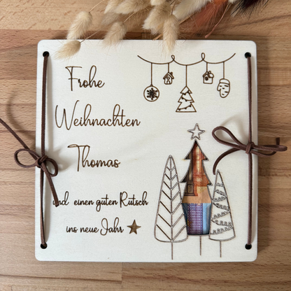 Personalisierte Holzkarte mit Namen als besondere Idee für ein Geldgeschenk zu Weihnachten