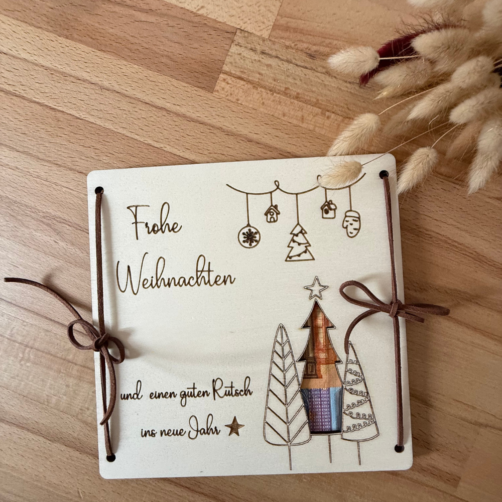 Personalisierte Holzkarte als Geldgeschenk zu Weihnachten mit Wunschname und Geldschein