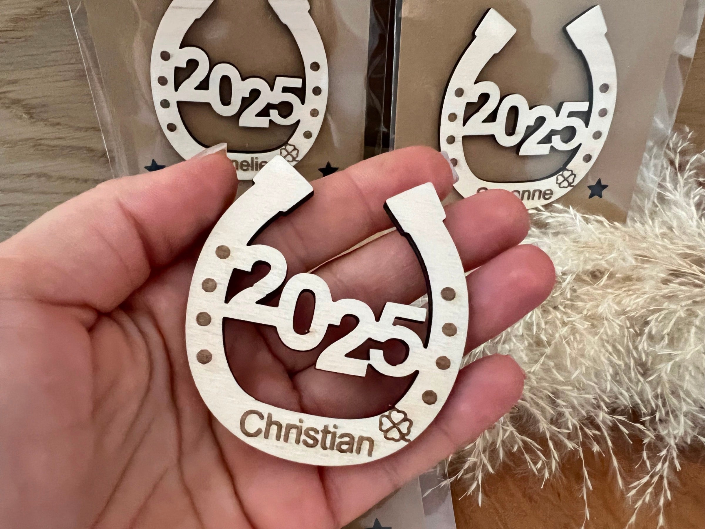 Personalisierte Geschenke, Gutscheine & Dekorationen aus Holz – TGkreativ Personalisierte Geschenke, Gutscheine & Dekorationen aus Holz – TGkreativ