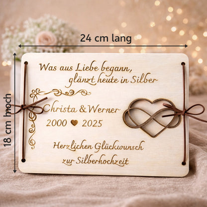 Personalisierte Hochzeitskarte aus Holz mit Gravur zur Silberhochzeit