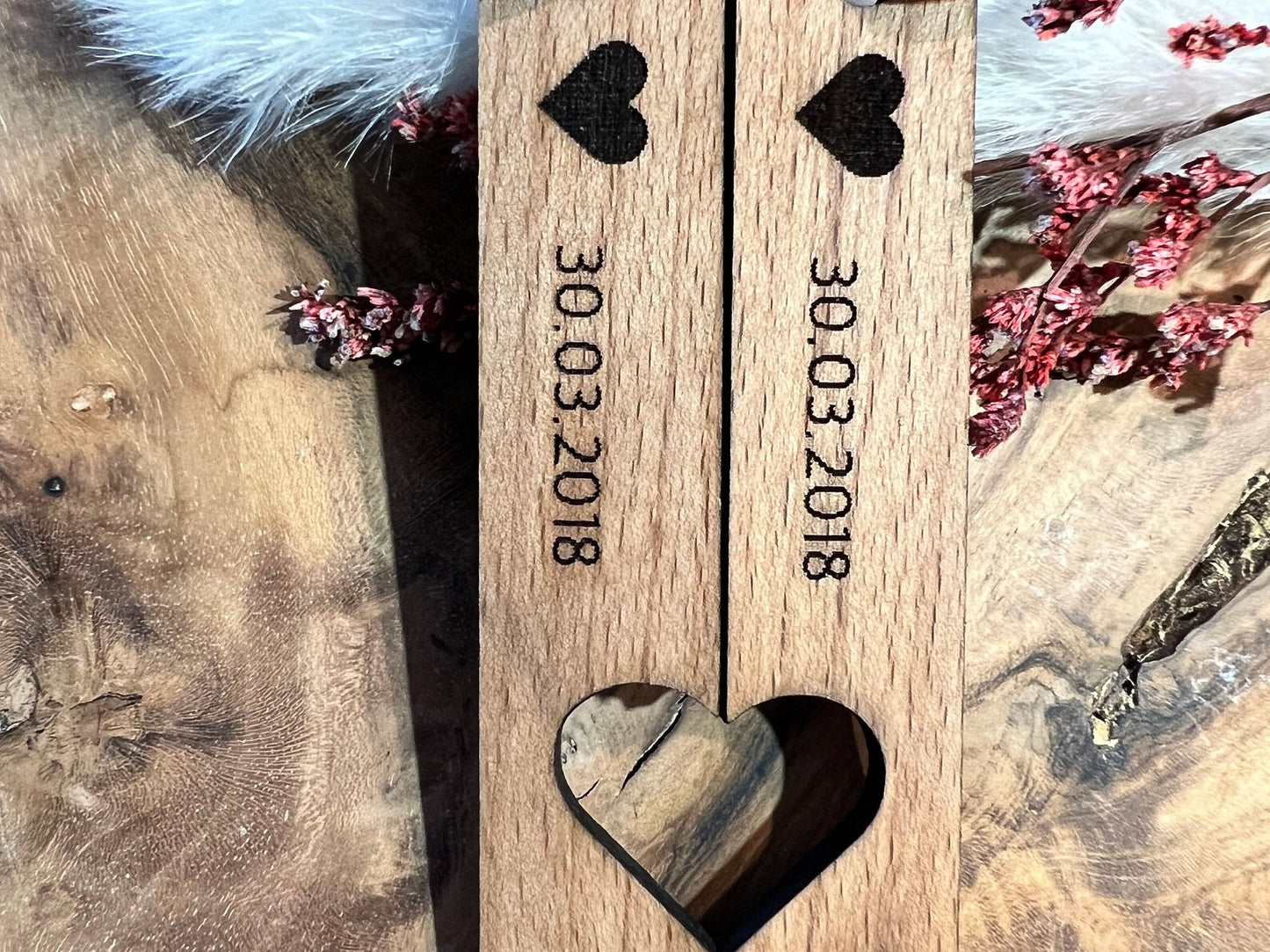 Schlüsselanhänger personalisiert aus Holz