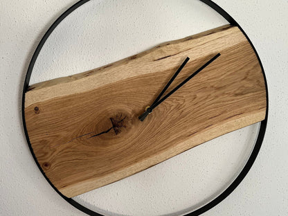 Wanduhr Eichenholz
