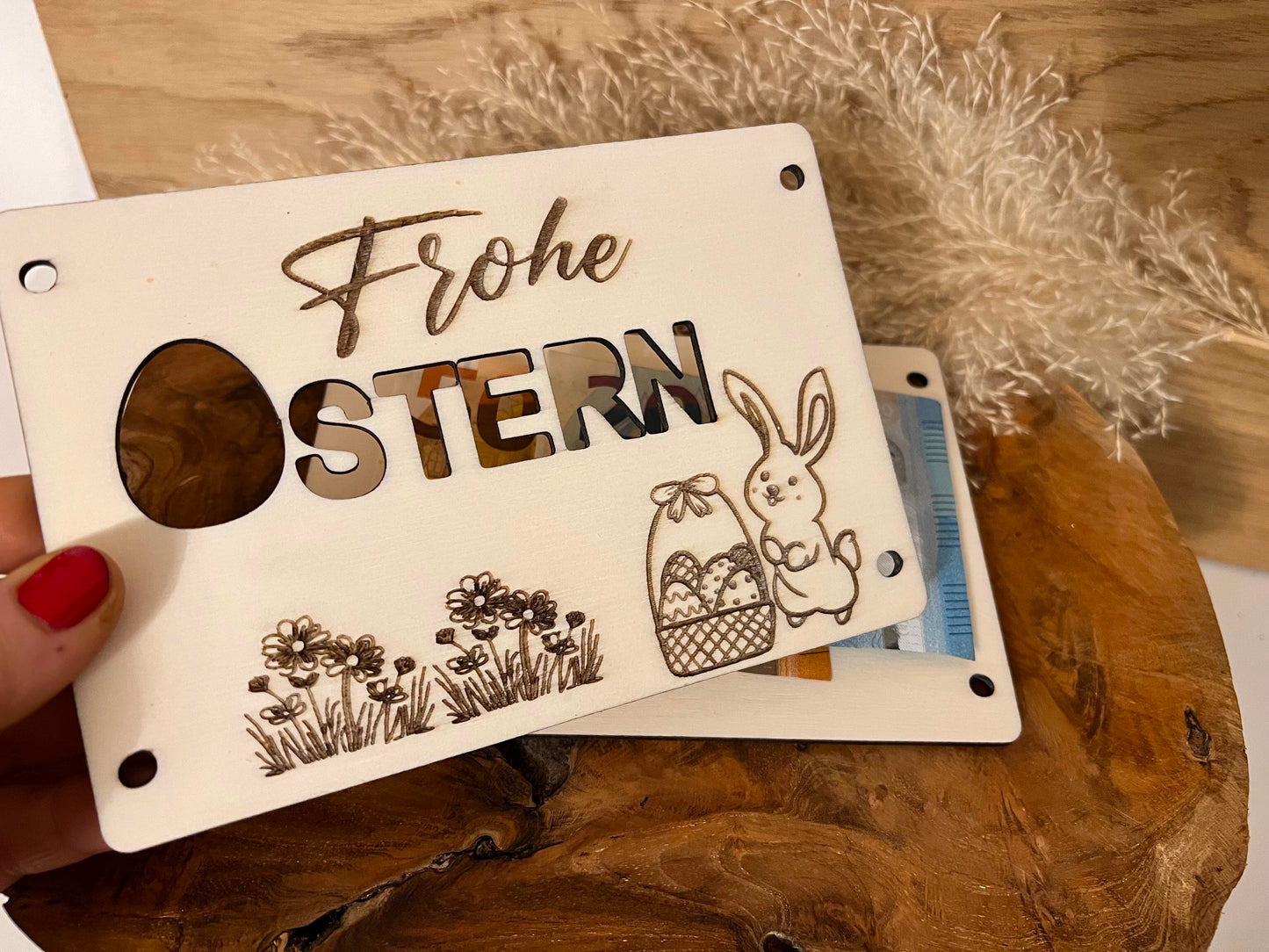 Cash gift card Happy Easter