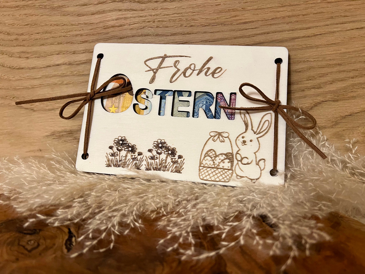 Cash gift card Happy Easter