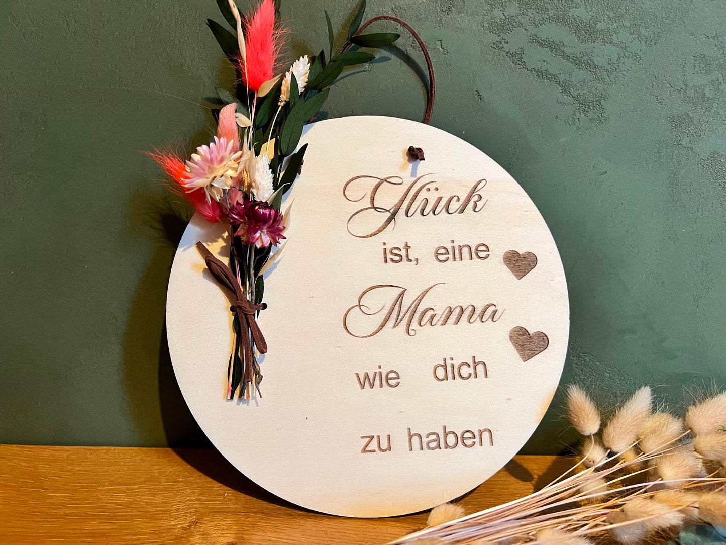 Wooden sign for mom