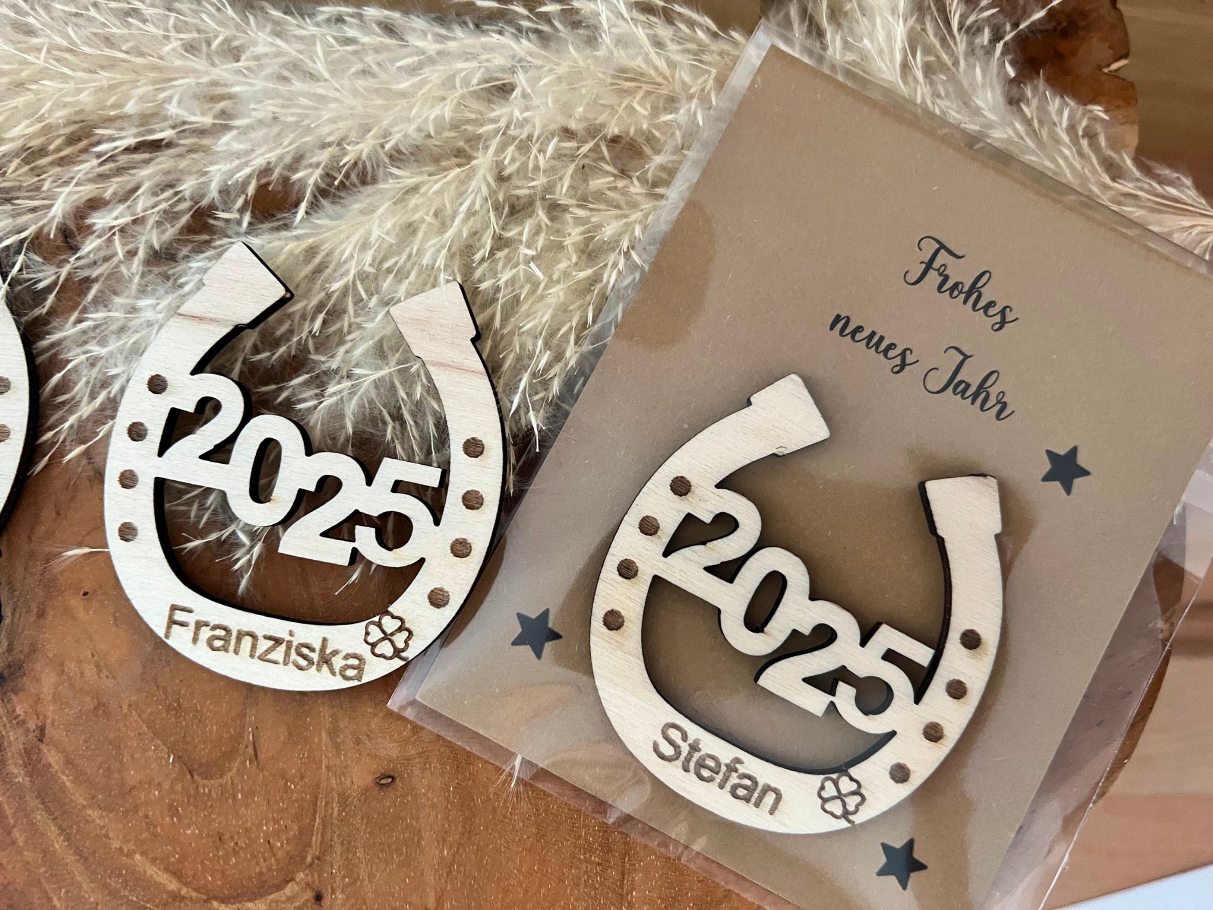 Personalisierte Geschenke, Gutscheine & Dekorationen aus Holz – TGkreativ Personalisierte Geschenke, Gutscheine & Dekorationen aus Holz – TGkreativ