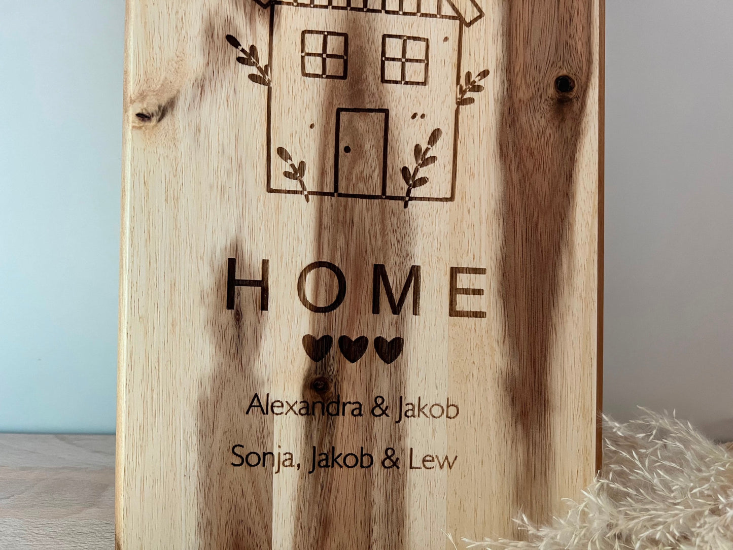 Holzbrett mit Gravur