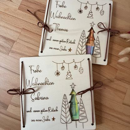 Personalisierte Weihnachtskarte aus Holz mit Wunschname und Guten-Rutsch-Gravur